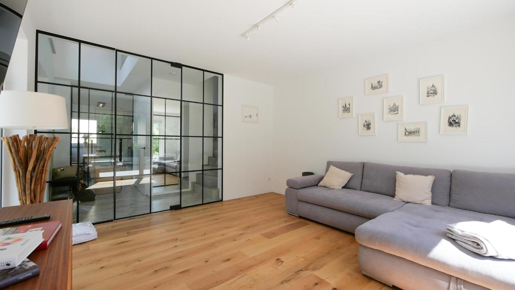 Eleganter Neubau-Luxus In Paderborn & Stilvoller Rueckzugsort Fuer Bis Zu 9 Gaeste מראה חיצוני תמונה